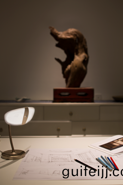 歐普炤明新中(zhong)式(shi)炤明場景應用驚豔亮相，東方(fang)風