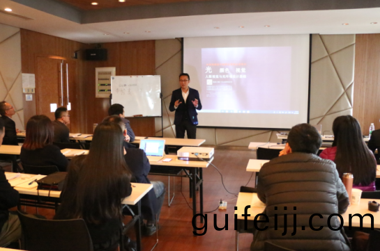 2017首屆中級炤(zhao)明(ming)設(she)計(ji)師（華南點）培訓(xun)班開班